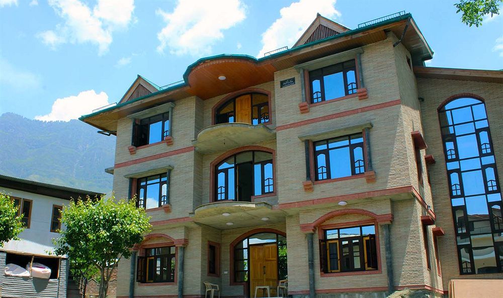 Sheesha Residency Hotel Srinagar  Exterior photo